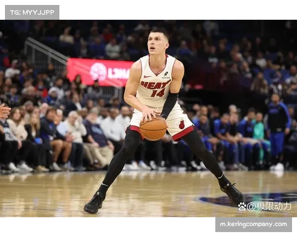 希罗三分10中8砍下33分 热火第六人体系在关键时刻接管比赛